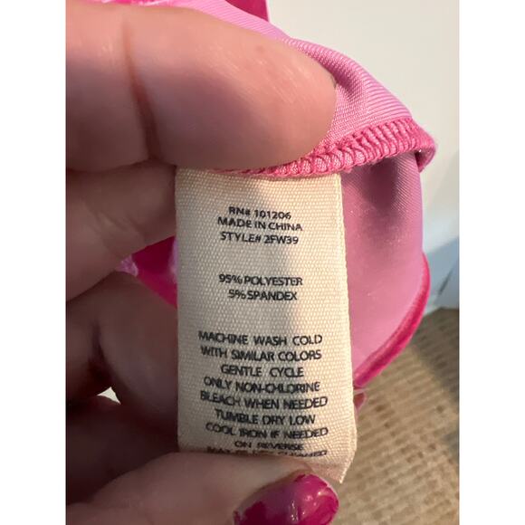 Soft Surroundings size XS bright pink velour button down shirt - Picture 3 of 3